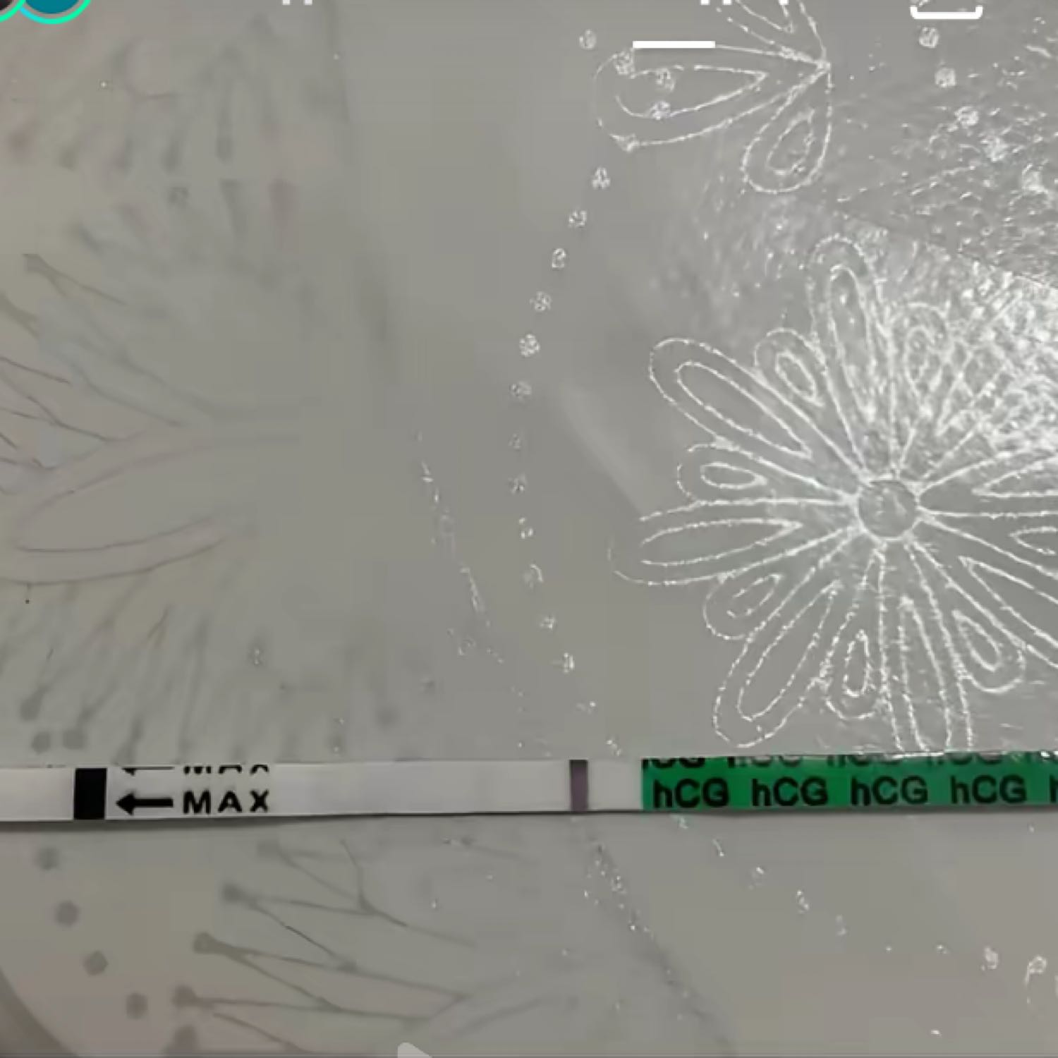 Сәлематсызба менің месячный 8 күн задержка болып тұр тест на беременно... 